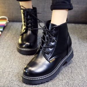 Chunky lace-up boots
